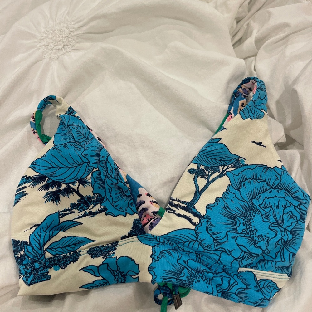 Maaji 4 way reversible bikini top small